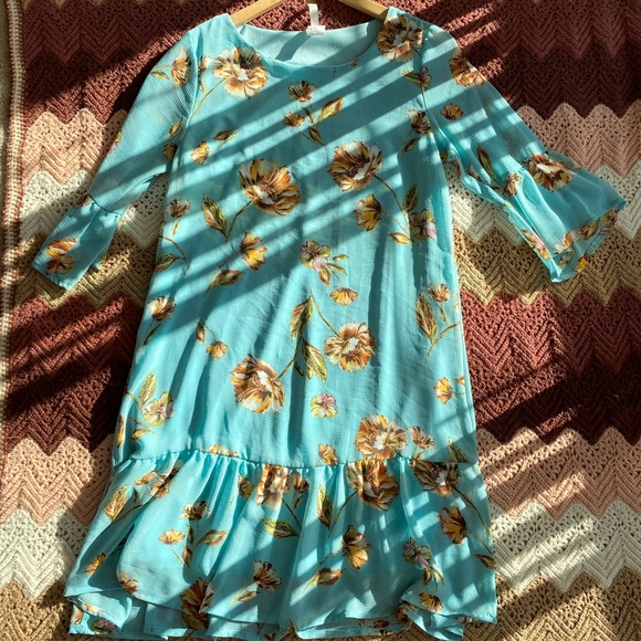 Vintage Inspired Floral Dress - Picture 3 of 7